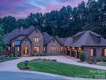 2320 Brawinal Court