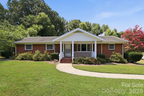 4020 Wilson Lane