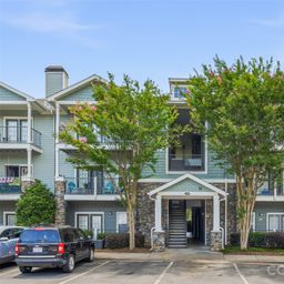 200 Vista Lake Drive