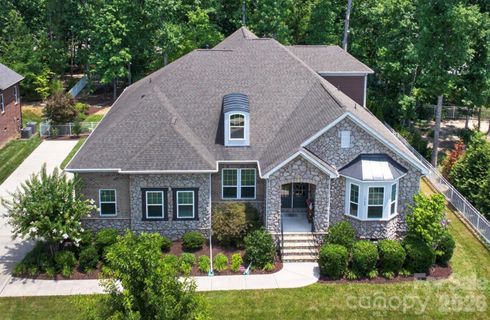 1508 Prickly Lane pending home in Lawson, Waxhaw, NC