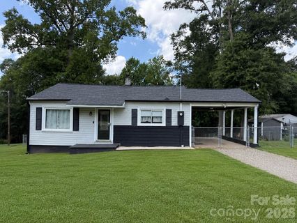 648 Summerow Road