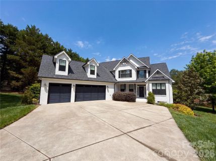 3204 Millstone Creek Road active home in Millstone Creek, Lancaster, SC