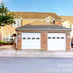 4326 Laurel Hill Lane