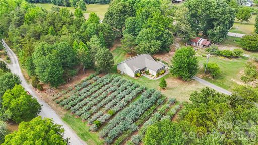 1483 Hopewell Church Road