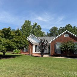2332 Ivy Run Drive