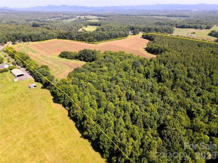 01 Grassy Knob Road