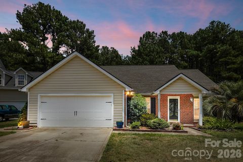 4714 Granite Court pending home in Brookstone Village, Indian Trail, NC