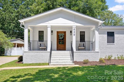 839 Montford Drive