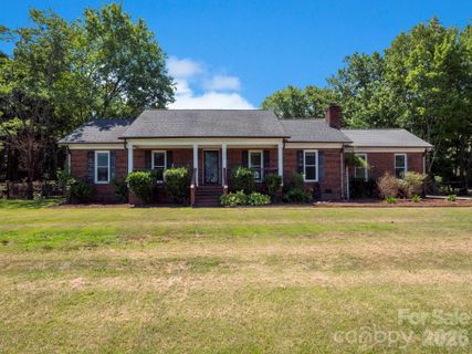 3117 Karen Lane