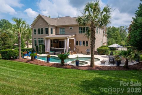 4013 Flowering Peach Road pending home in The Preserve At Marvin, Waxhaw, NC