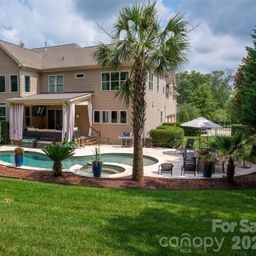 4013 Flowering Peach Road