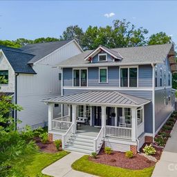 2649 Chesterfield Avenue