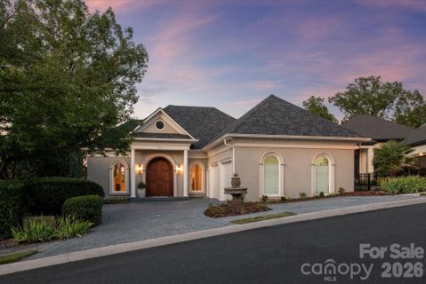 6812 Linkside Court active home in Piper Glen, Charlotte, NC