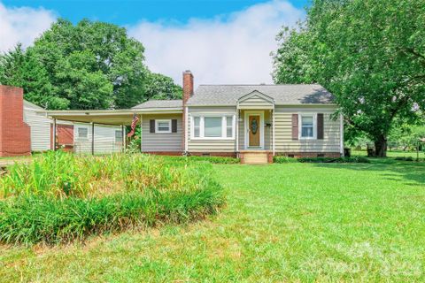711 Linwood Road
