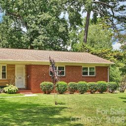 2134 Bromwich Road