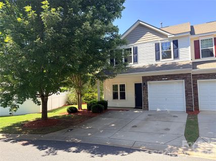 305 Sandy Spring Lane pending home in Harpers Mill, Clover, SC