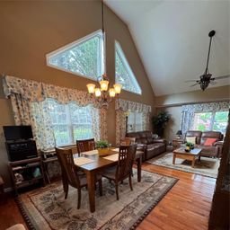 25 Elderberry Loop