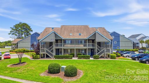 1890 Auburn Lane