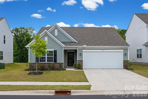 1183 Blackburn Circle