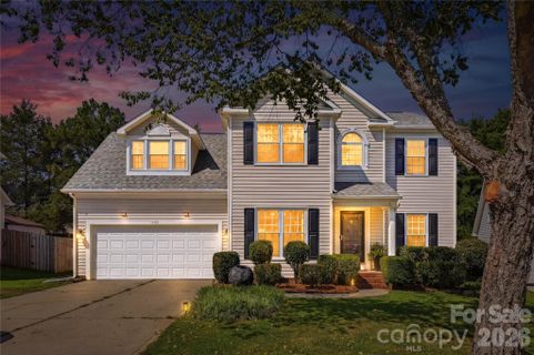 12312 Greenway View Court pending home in Withers Grove, Charlotte, NC