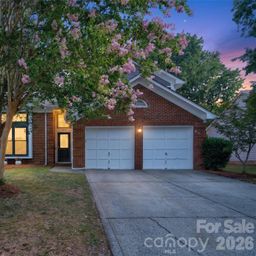 6815 Oldecastle Court