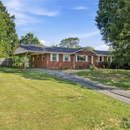 323 Meadowbrook Drive