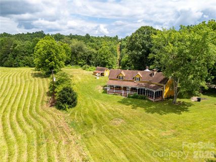 717 Frog Creek Road
