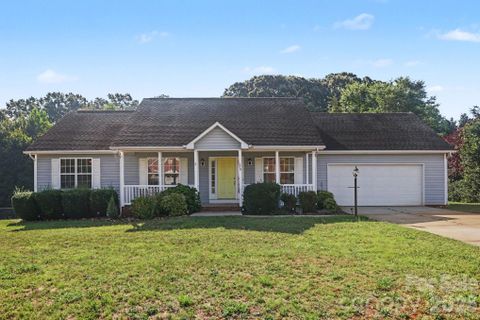 170 Brooks Farm Drive pending home in Brooks Terrace, Rockwell, NC