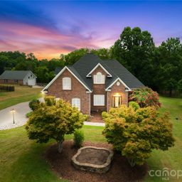 115 S Gibbs Road