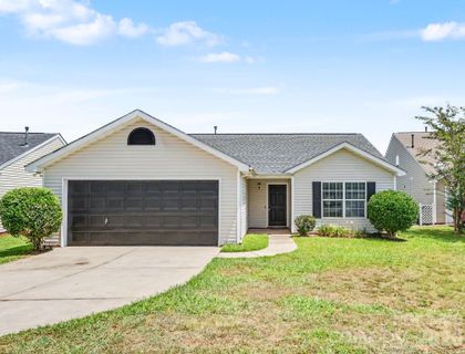 1745 Southwind Drive pending home in Sunset Village, Charlotte, NC
