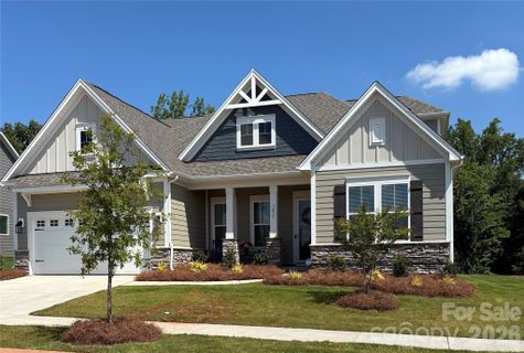 1015 Sugar Creek Road active home in The Estates At Sugar Creek, Indian Land, SC