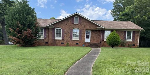 4827 Easthaven Drive active home in Easthaven, Charlotte, NC