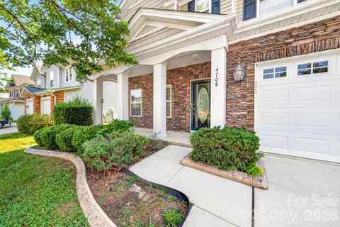 4708 Kiddle Lane