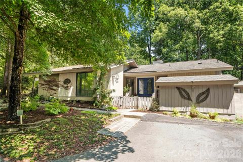 1 King Haigler Chase Street