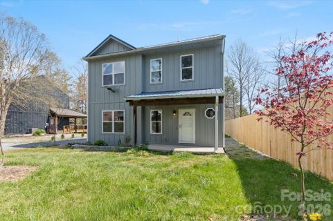84 Poplar Street