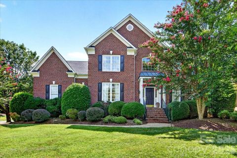 1308 Rockfish Drive active home in Providence Manor, Matthews, NC