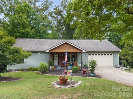 34 Grandview Court
