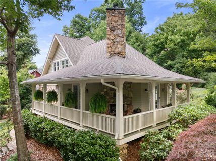 38 Cheshire Drive active home in Cheshire, Black Mountain, NC
