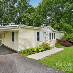 303 Meadowbrook Court