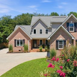 393 Ponderosa Circle