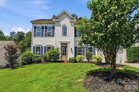 1412 Autumn Ridge Lane