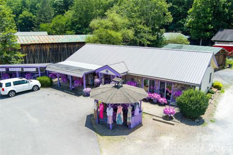 521 525 Soco Road