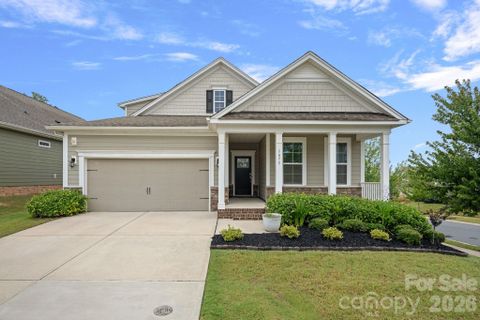 3075 Lydney Circle