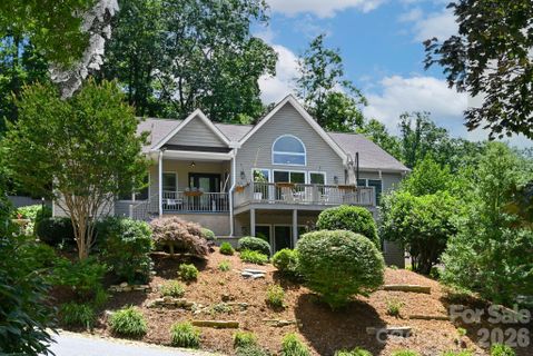 77 Carriage West Drive active home in Carriage Park, Hendersonville, NC
