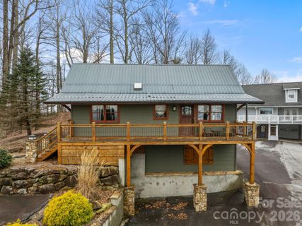 6773 Pinnacle Mountain Road