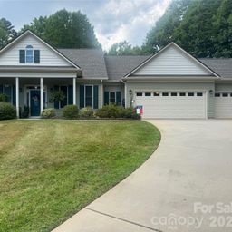 3809 Creek Ridge Drive