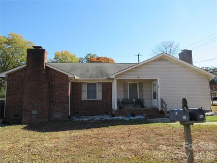 104 Neely Court