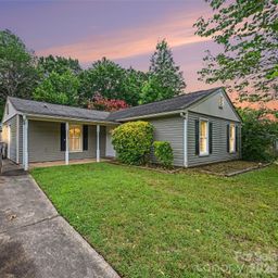 6200 Dwightware Boulevard