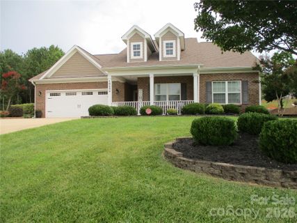 10234 Lakeshore Drive active home in Edgewater, Lancaster, SC
