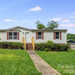 505 Crescent Way